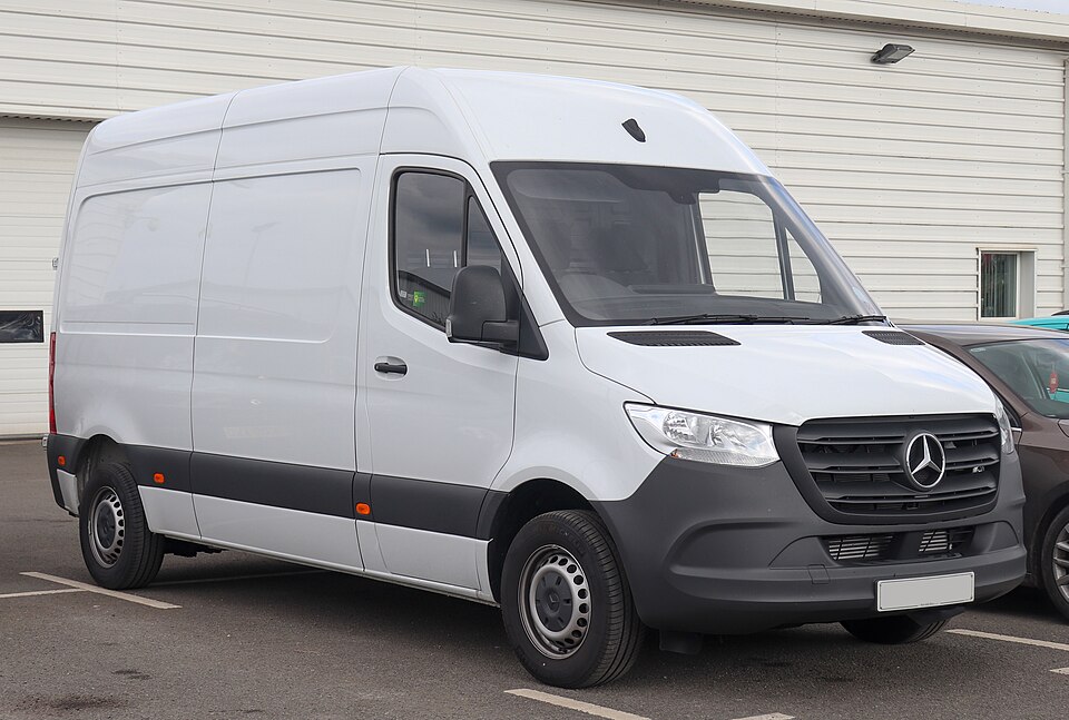 Mercedes-Benz Sprinter 2024