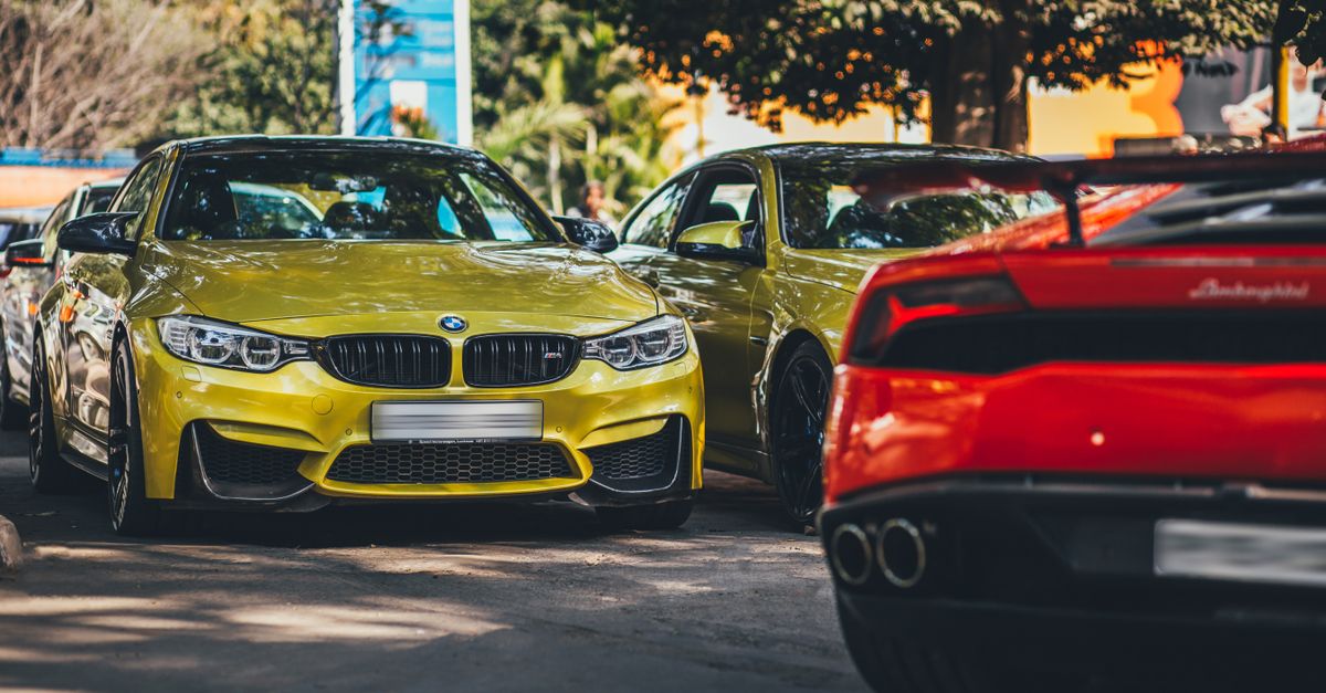 Cómo leer una ficha técnica de un coche: todo lo que necesitas saber