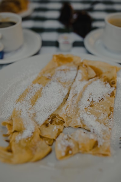 Sweet Crêpes with Butter and Sugar