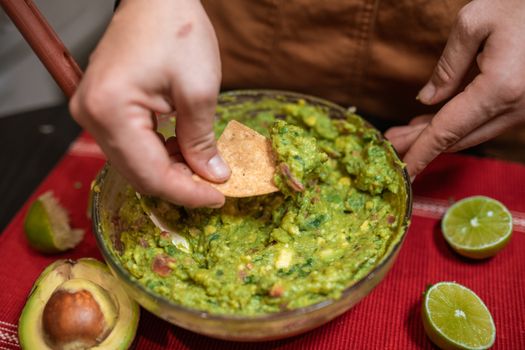 Guacamole Auténtico