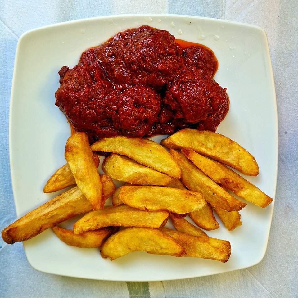 Albóndigas en salsa de tomate casera