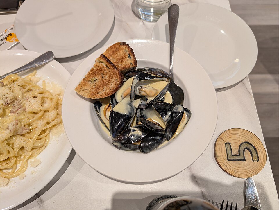 Photo of Mussels in White Wine Sauce recipe